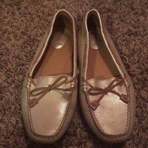 Gold loader Clark’s